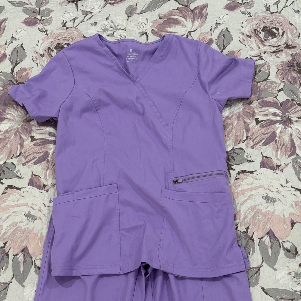 Lavender Scrub Set (wide leg pants)